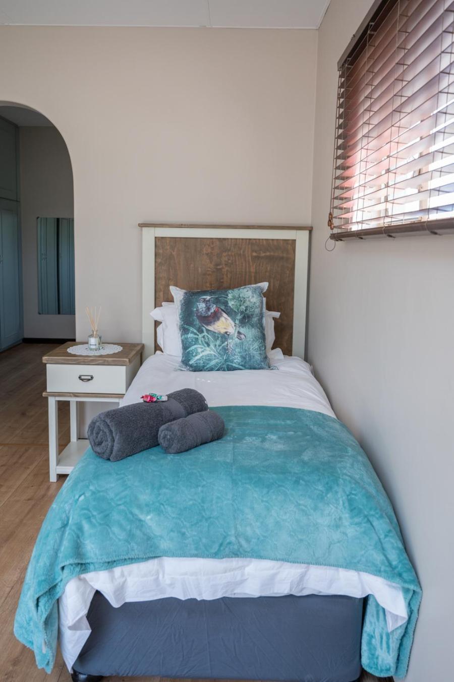 Opstal Gastehuis Potchefstroom Kamer foto